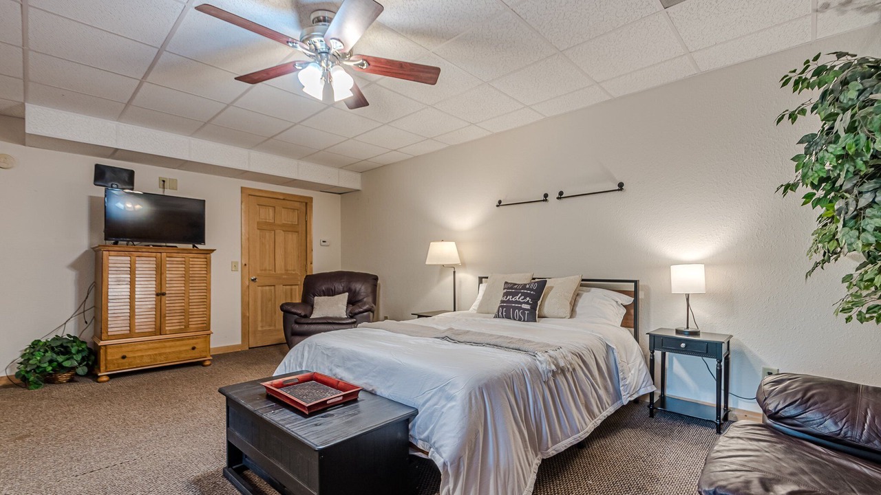 Photo of Bedroom in Cleveland