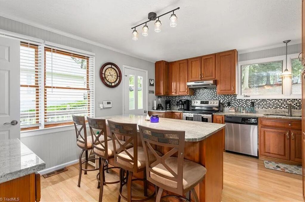 Photo of Kitchen in Southmont