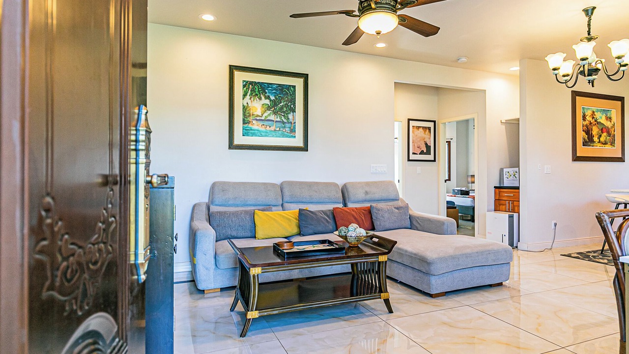 Photo of Livingroom in Hilo