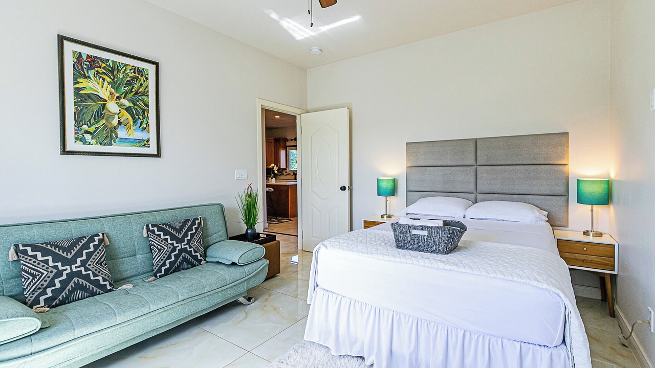 Photo of Bedroom in Hilo