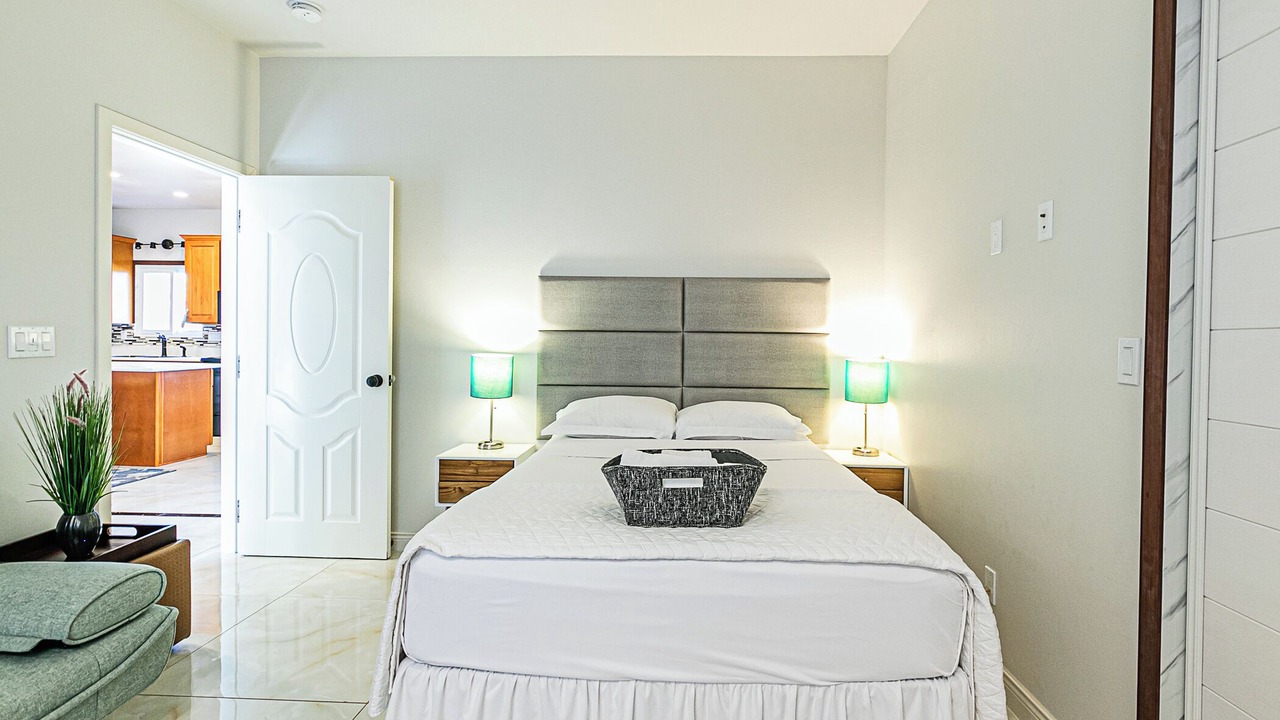 Photo of Bedroom in Hilo