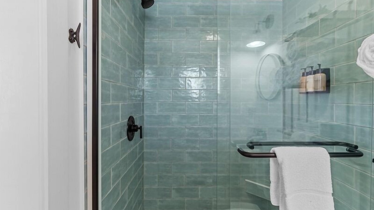 Photo of Bathroom in Yaupon Beach