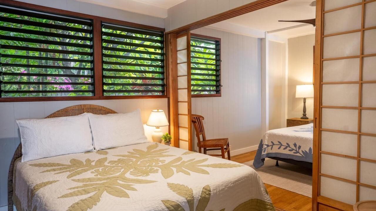 Photo of Bedroom in Kahaluu Bay