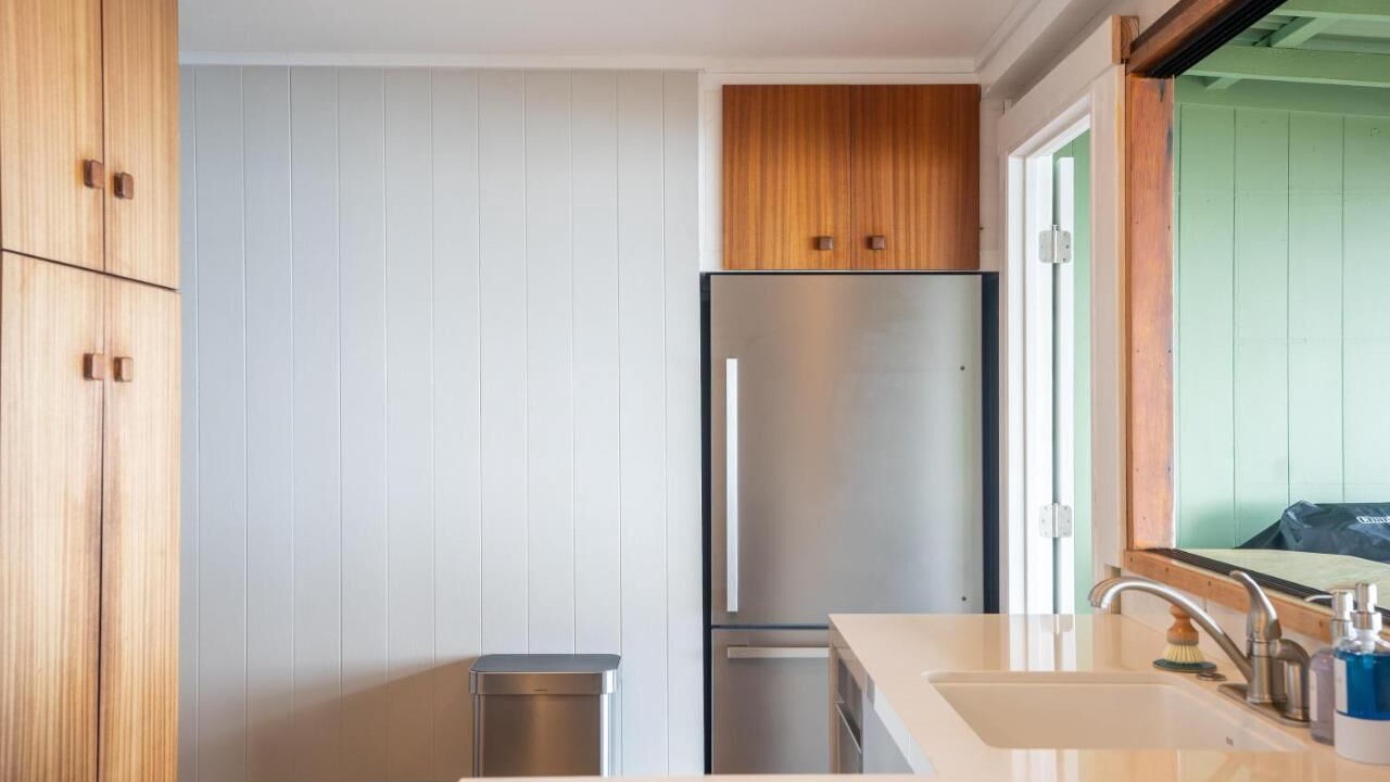 Photo of Kitchen in Kahaluu Bay