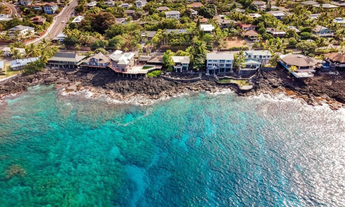 Photo of Outdoor in Kahaluu Bay