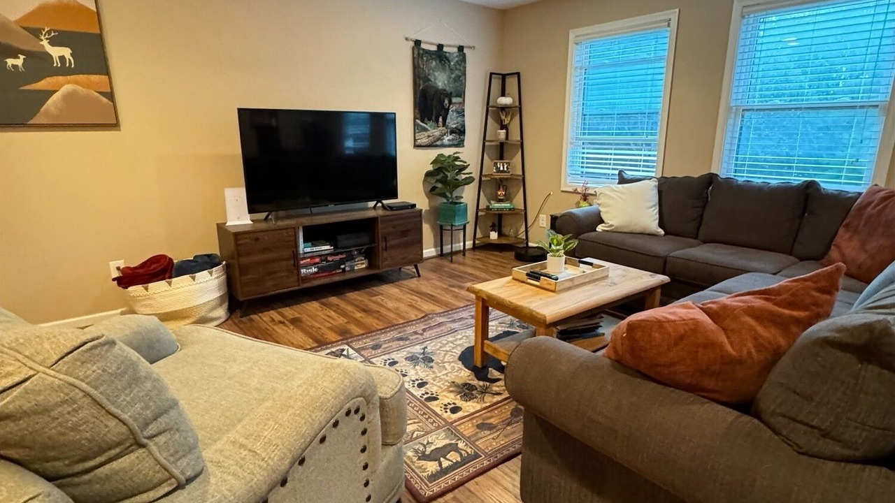 Photo of Livingroom in Bumpass