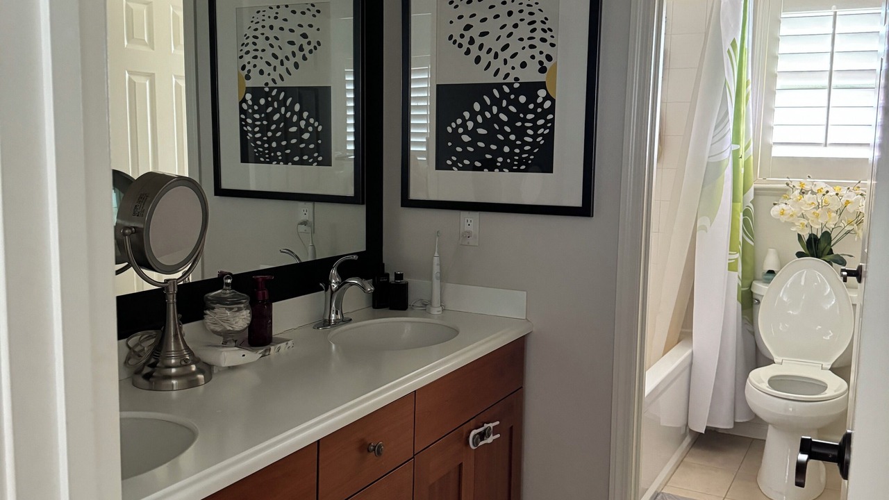 Photo of Bathroom in Ewa