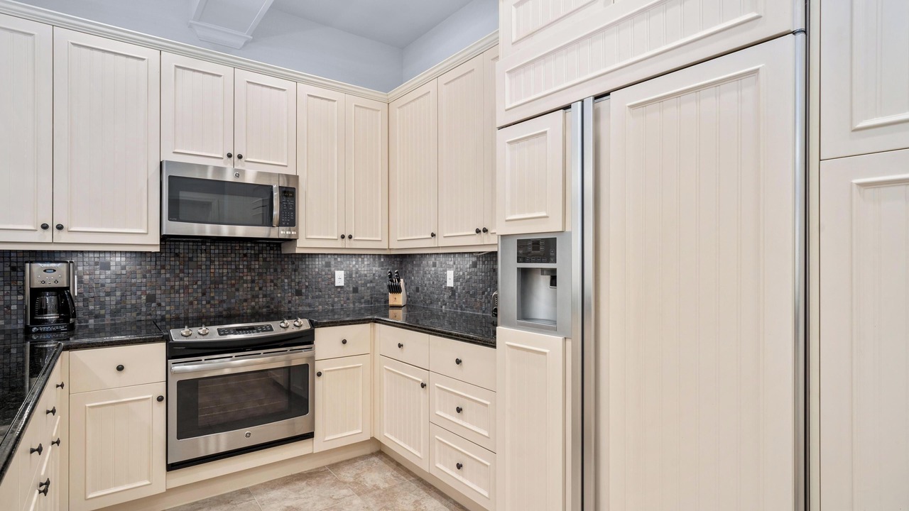 Photo of Kitchen in Kulalani