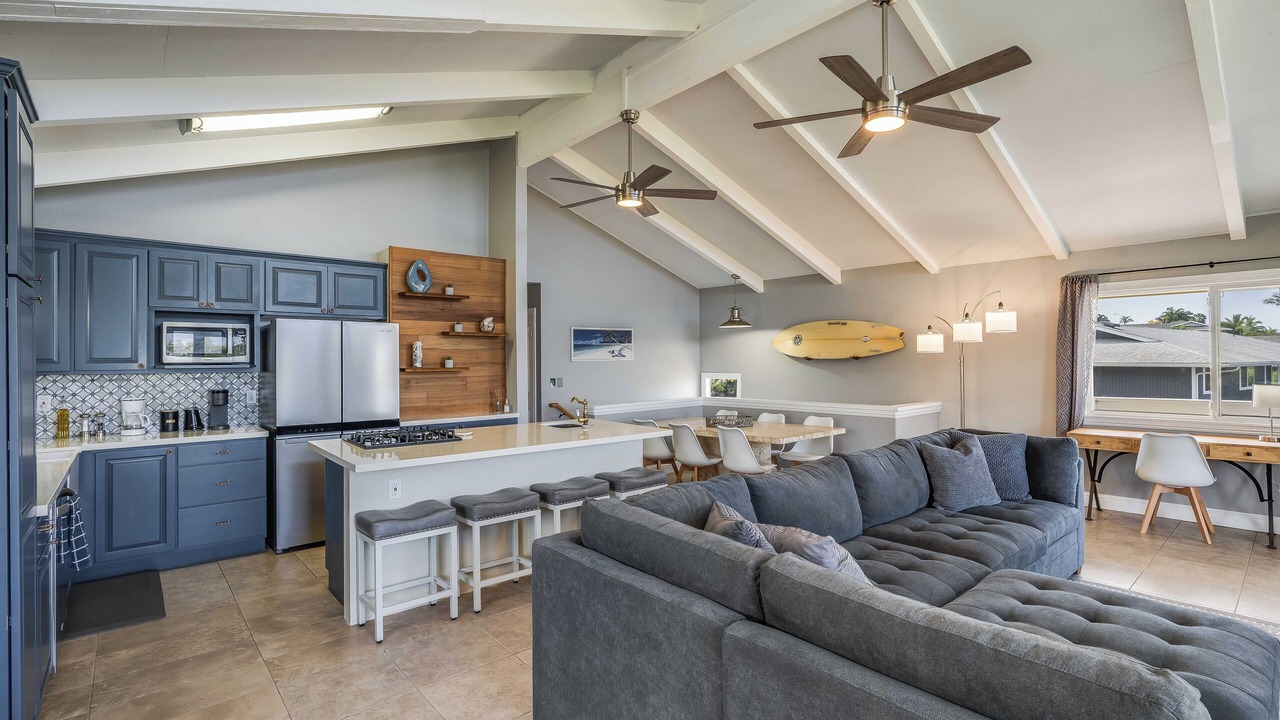 Photo of Livingroom in Kona Palisades
