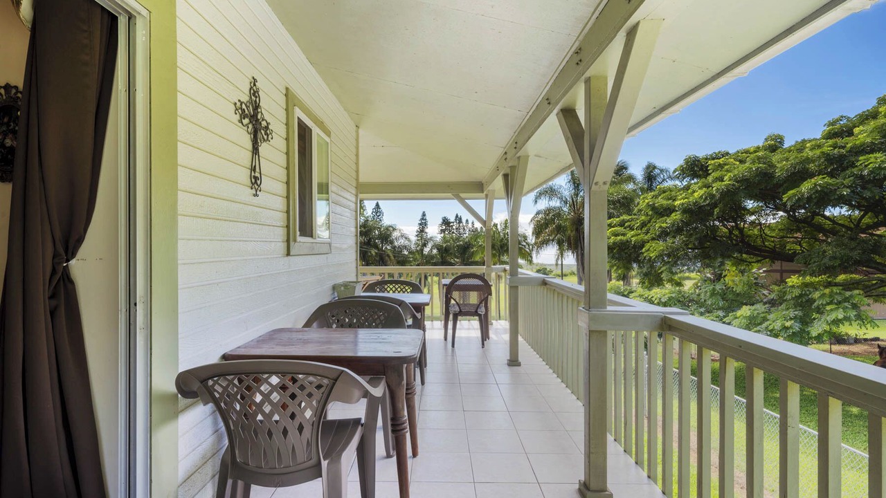 Photo of Others in Naalehu
