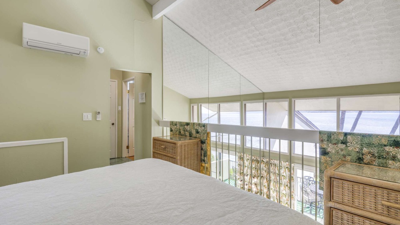 Photo of Bedroom in Maalaea