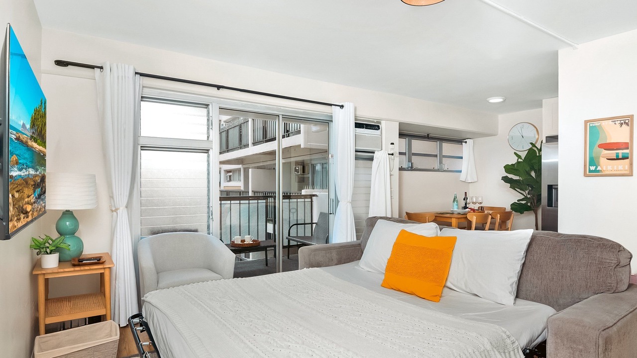 Photo of Bedroom in Waikiki