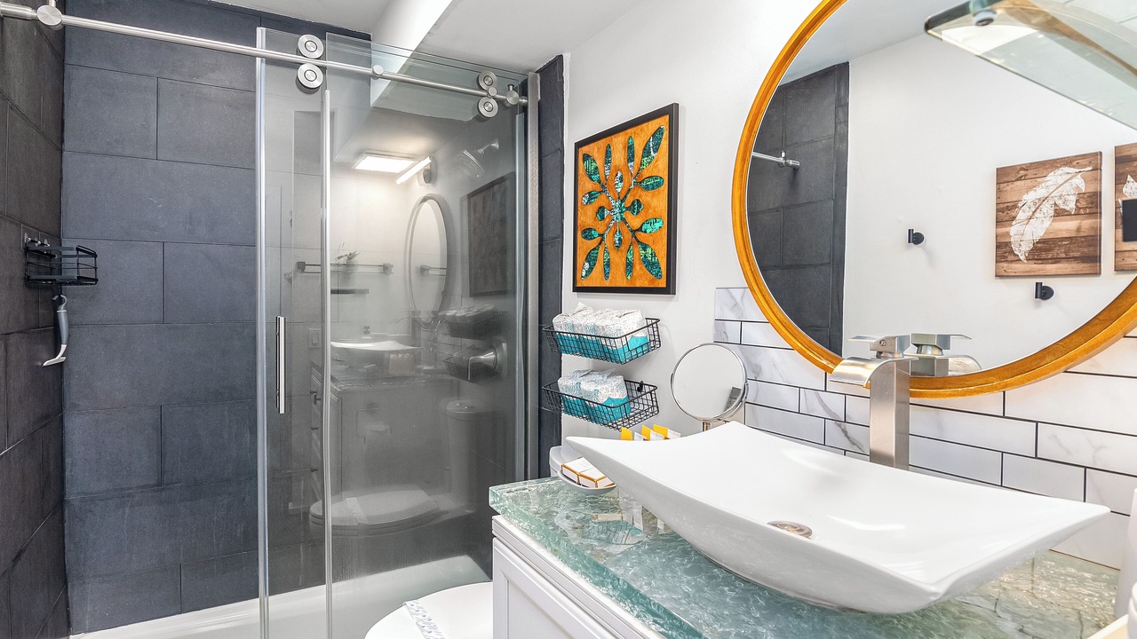 Photo of Bathroom in Waikiki