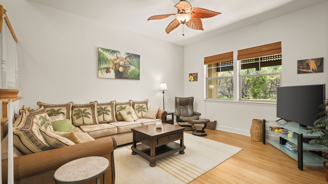 Photo of Livingroom in Kulalani