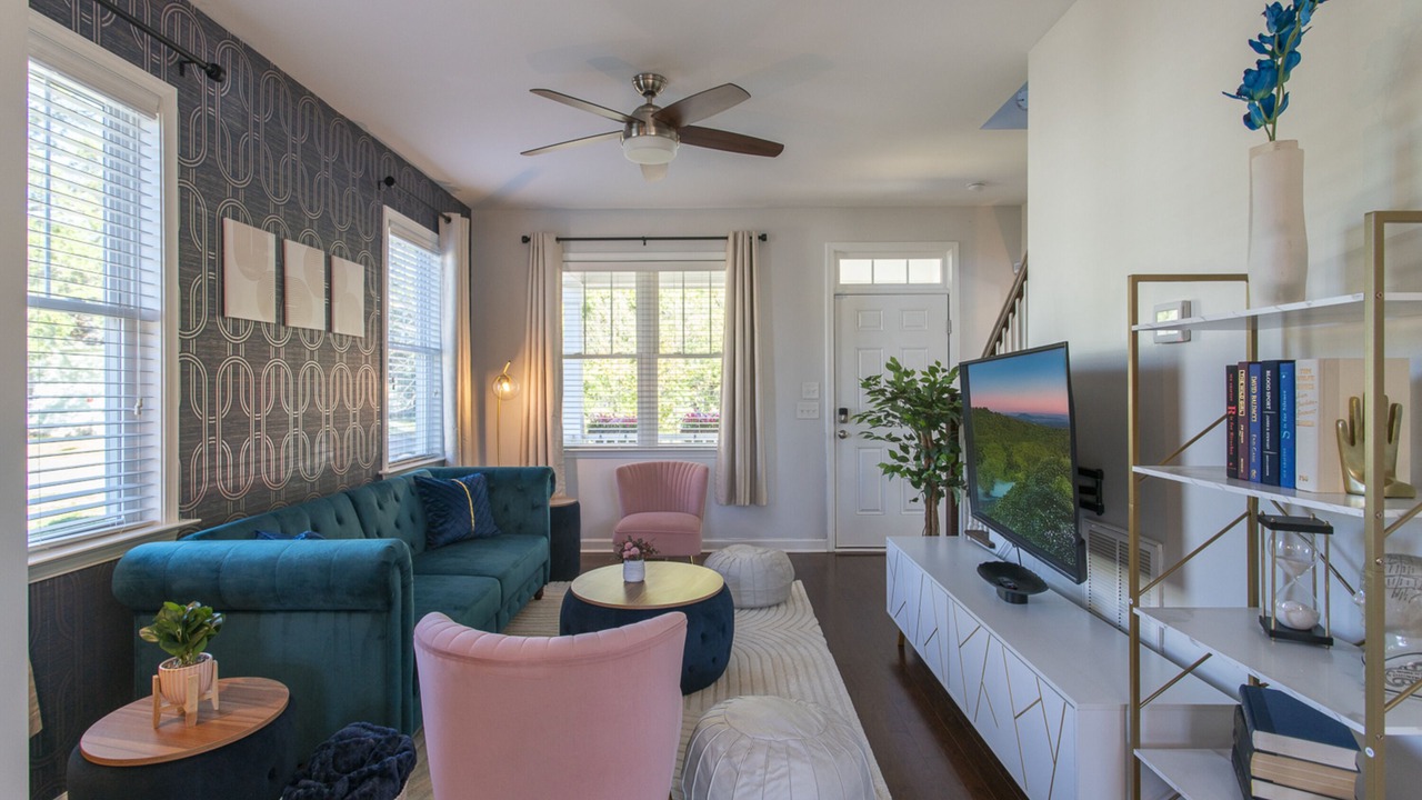 Photo of Bedroom in Historic Oakwood