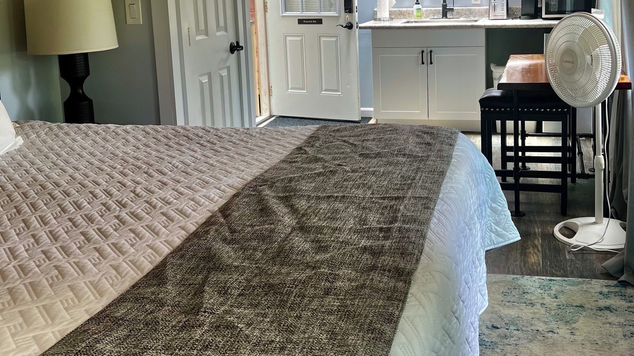 Photo of Bedroom in Volcano