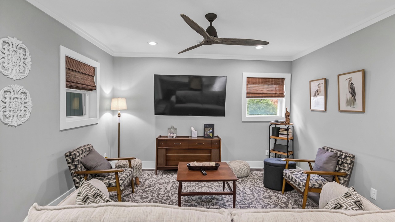 Photo of Livingroom in Chapin