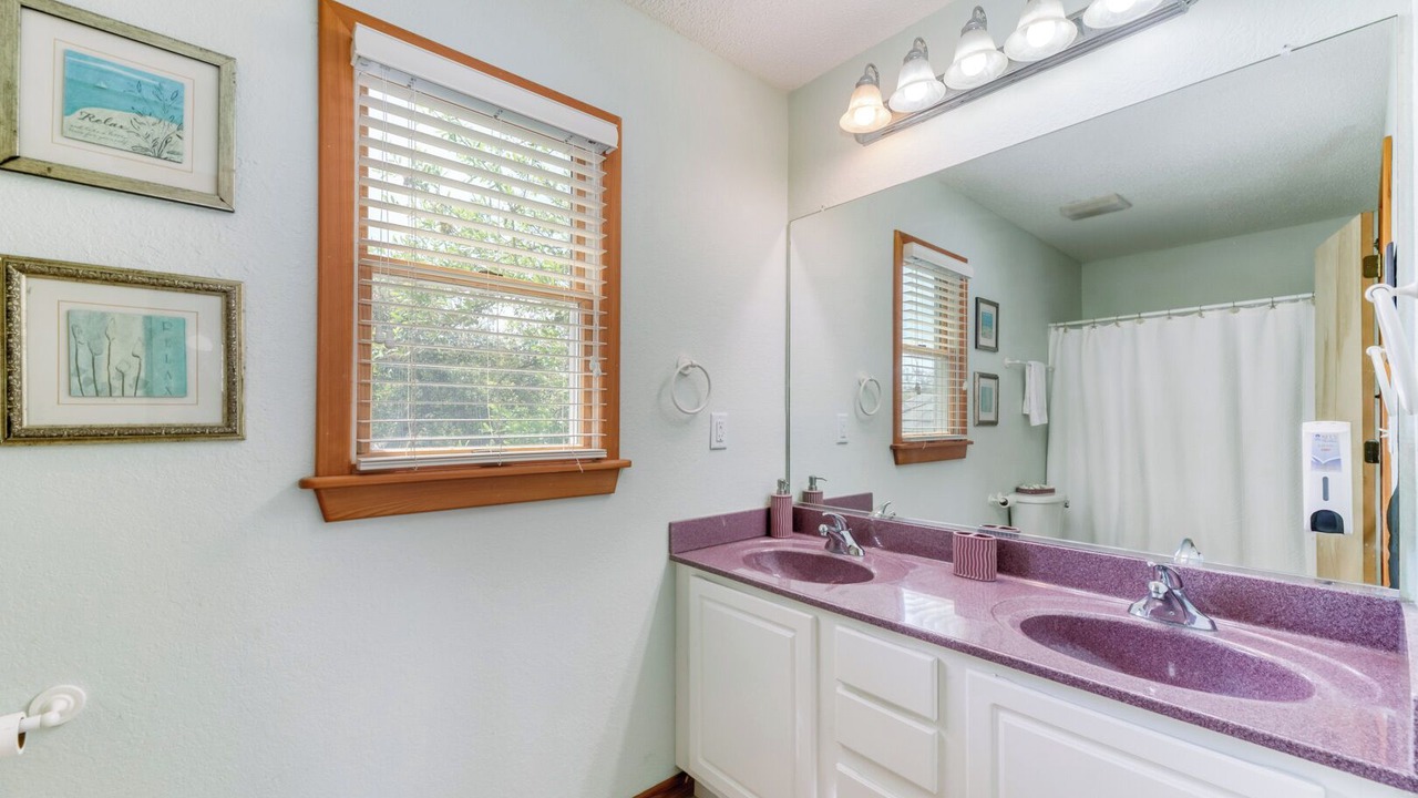 Photo of Bathroom in Ocean Sands