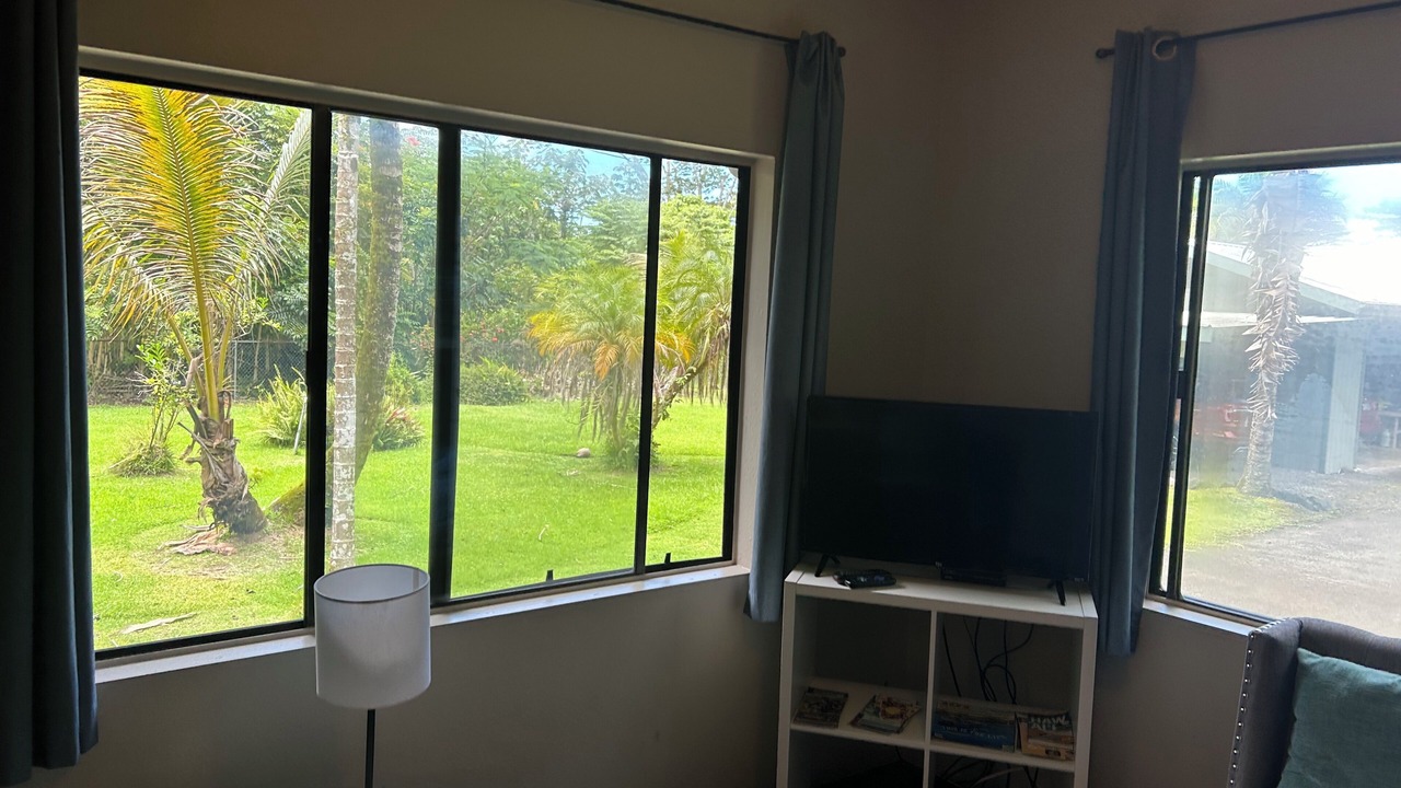 Photo of Livingroom in Kapoho