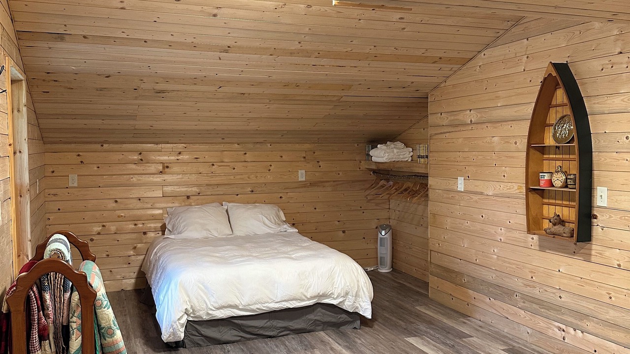 Photo of Bedroom in Hawkinsville