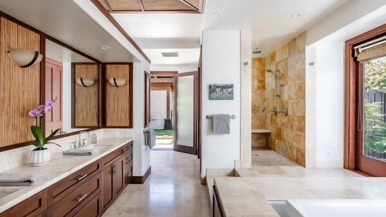 Photo of Bathroom in Kamuela