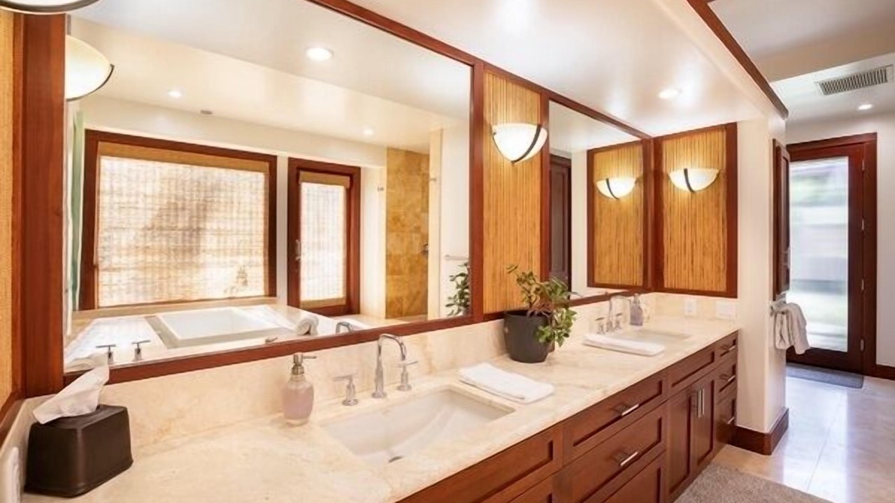 Photo of Bathroom in Kamuela