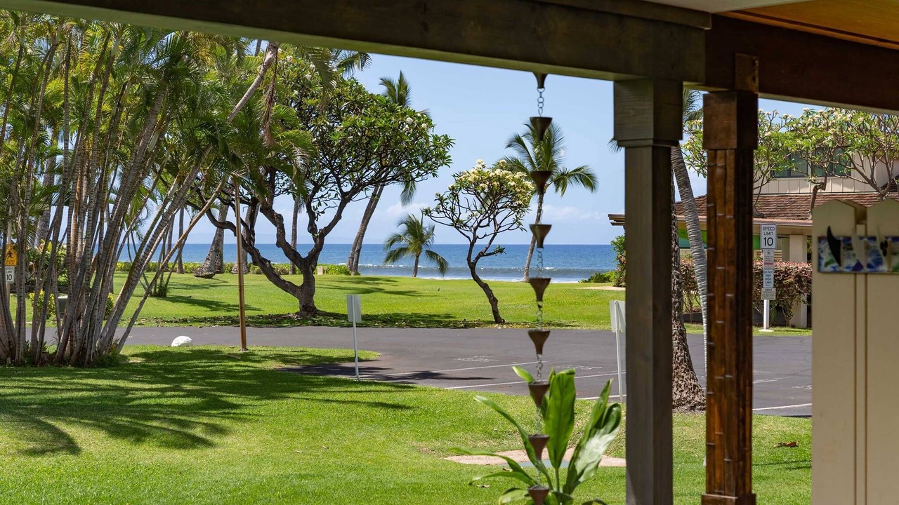 Photo of Outdoor in Downtown Lahaina