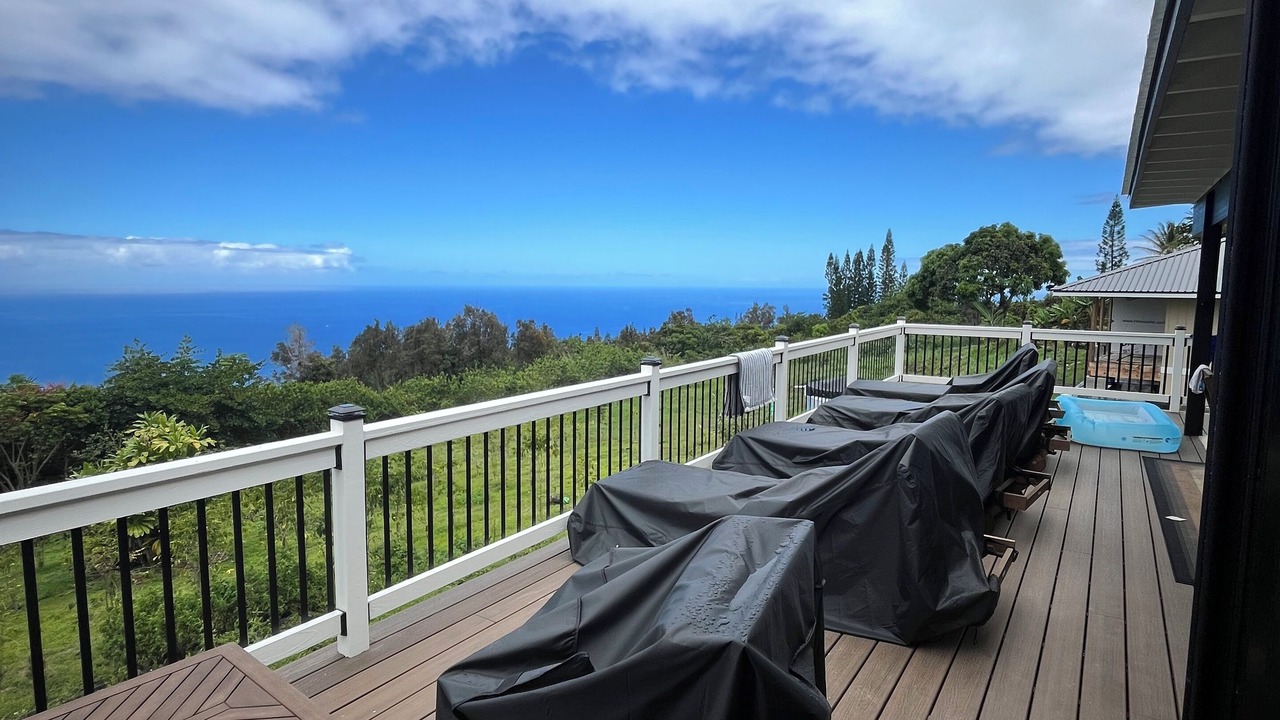 Photo of Patio Balcony in Opihihale