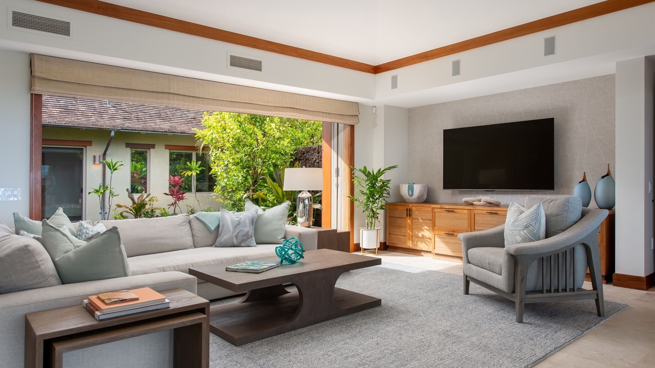 Photo of Livingroom in Kaupulehu