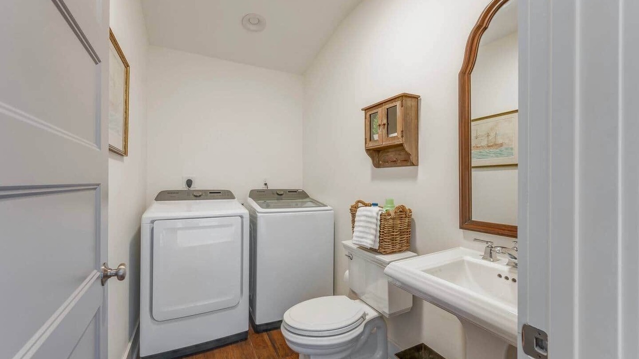 Photo of Bathroom in Historic District