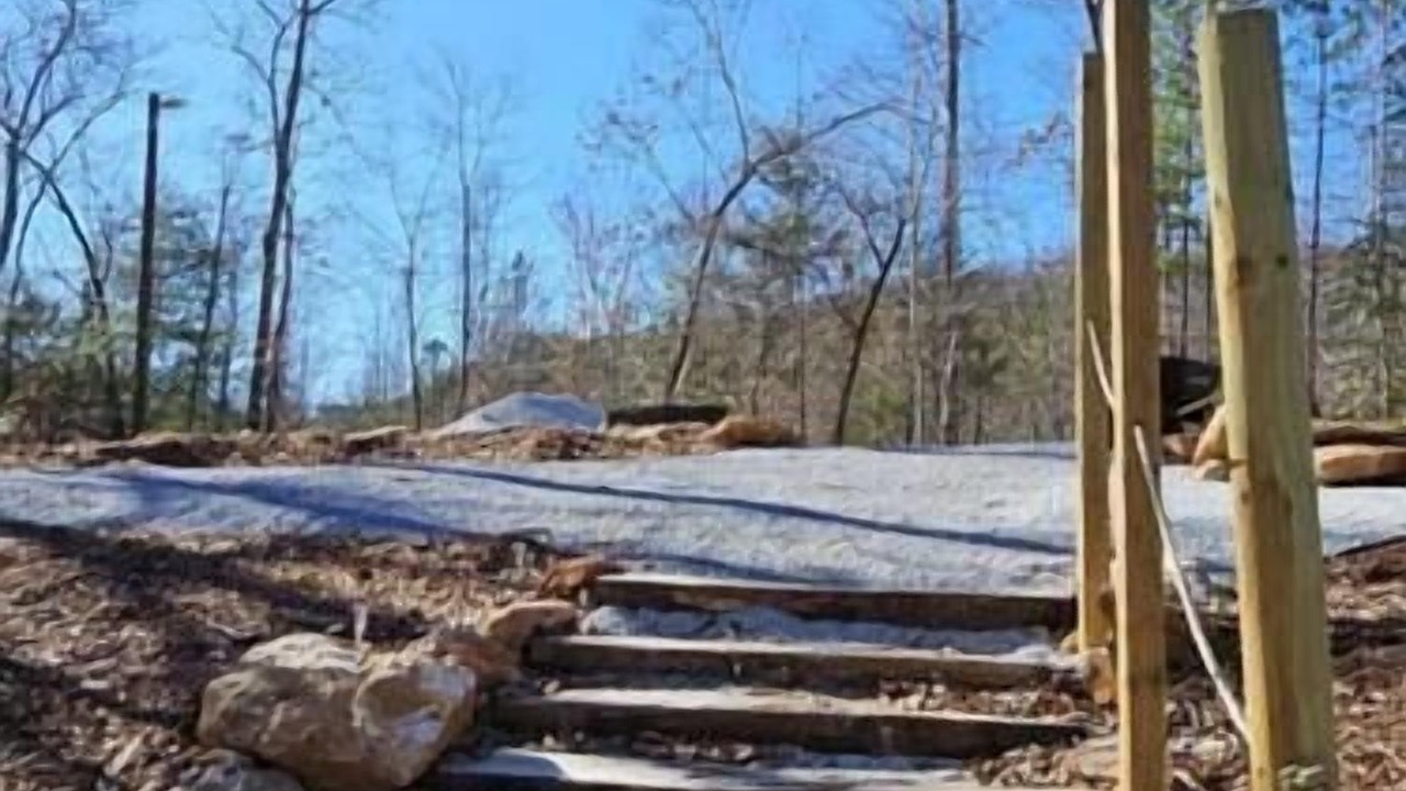 Photo of Outdoor in Six Mile