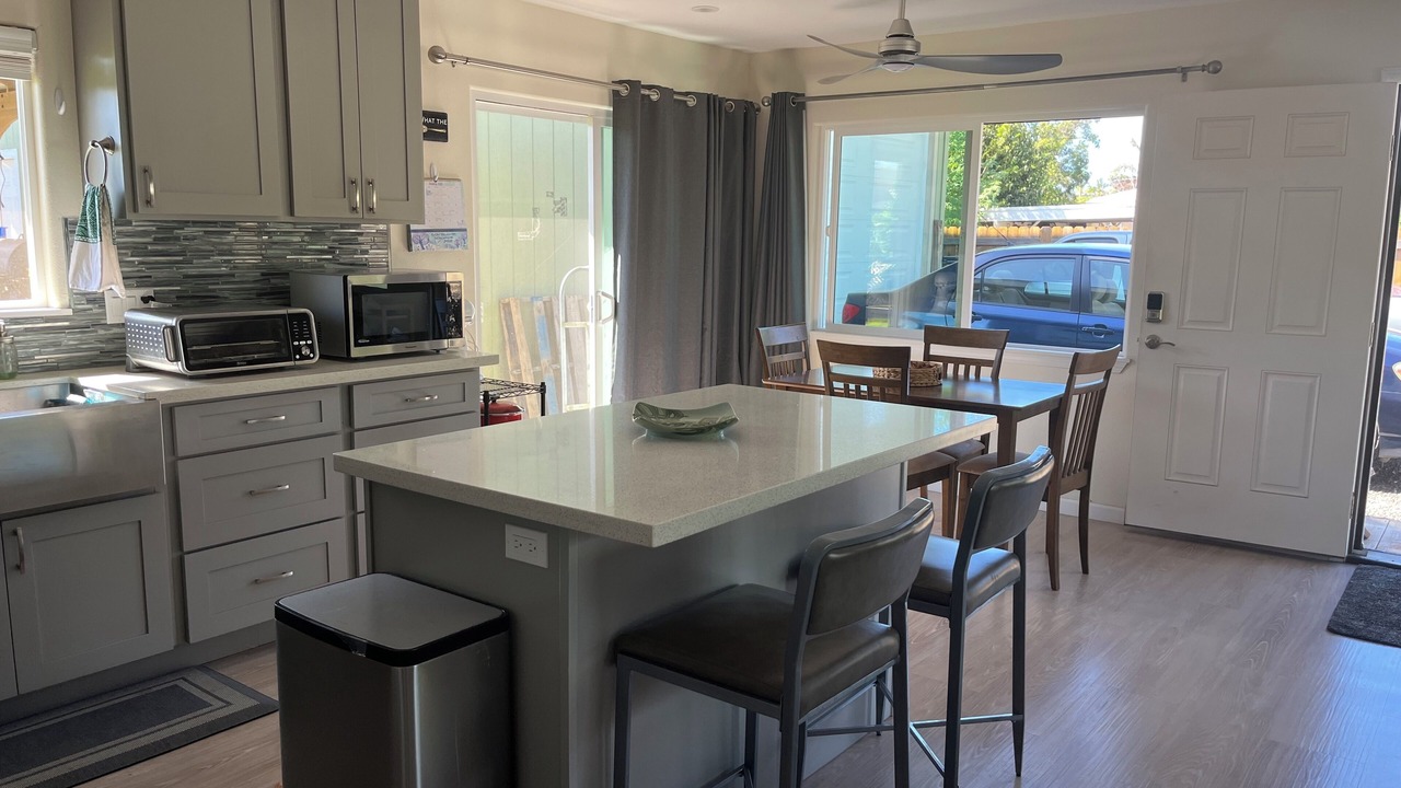 Photo of Kitchen in Makaha