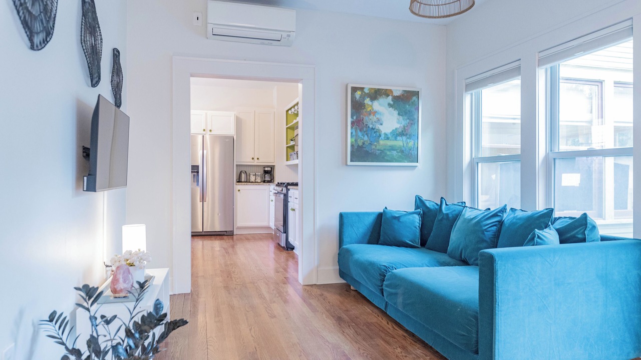 Photo of Livingroom in Travis Heights