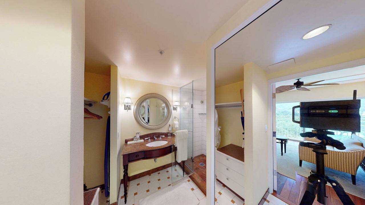 Photo of Bathroom in Waialae Iki