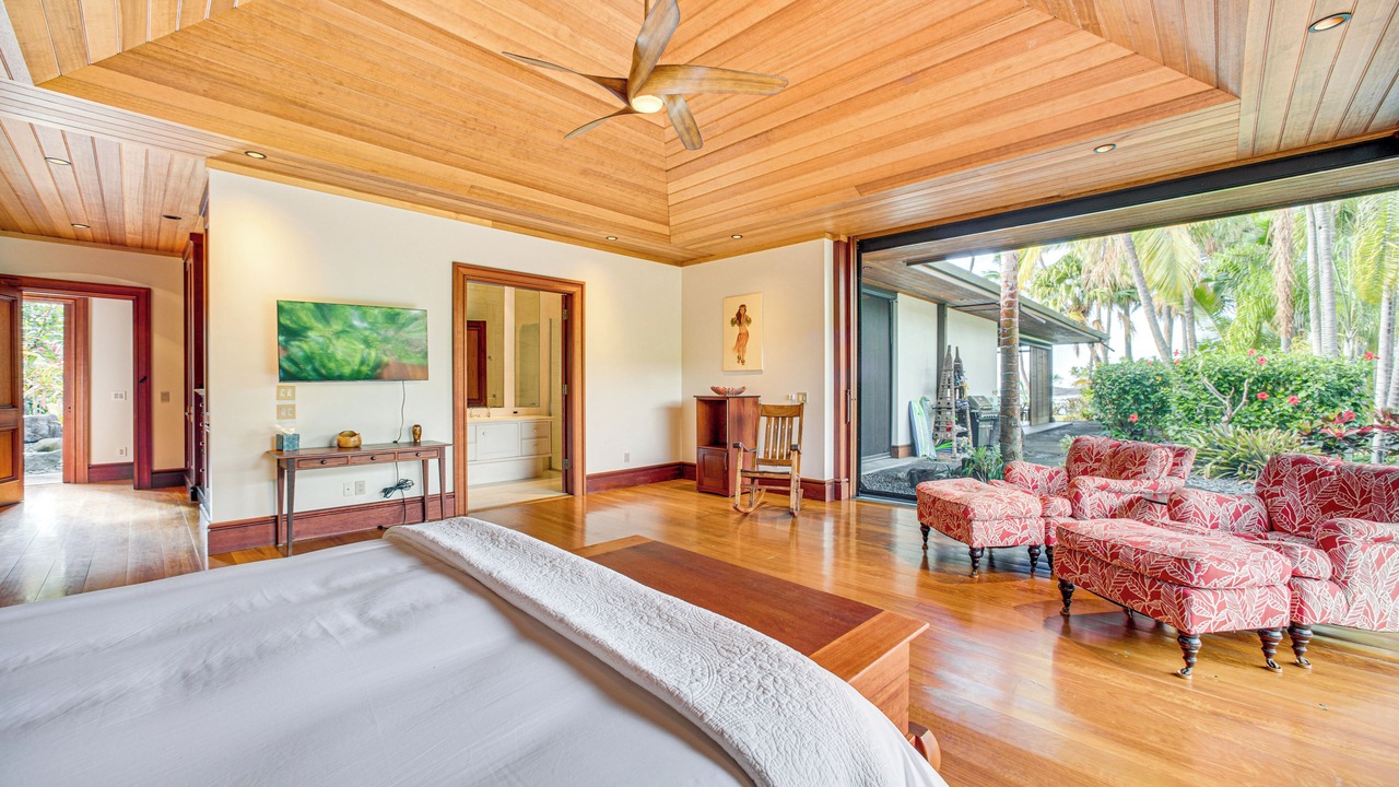Photo of Bedroom in Keauhou