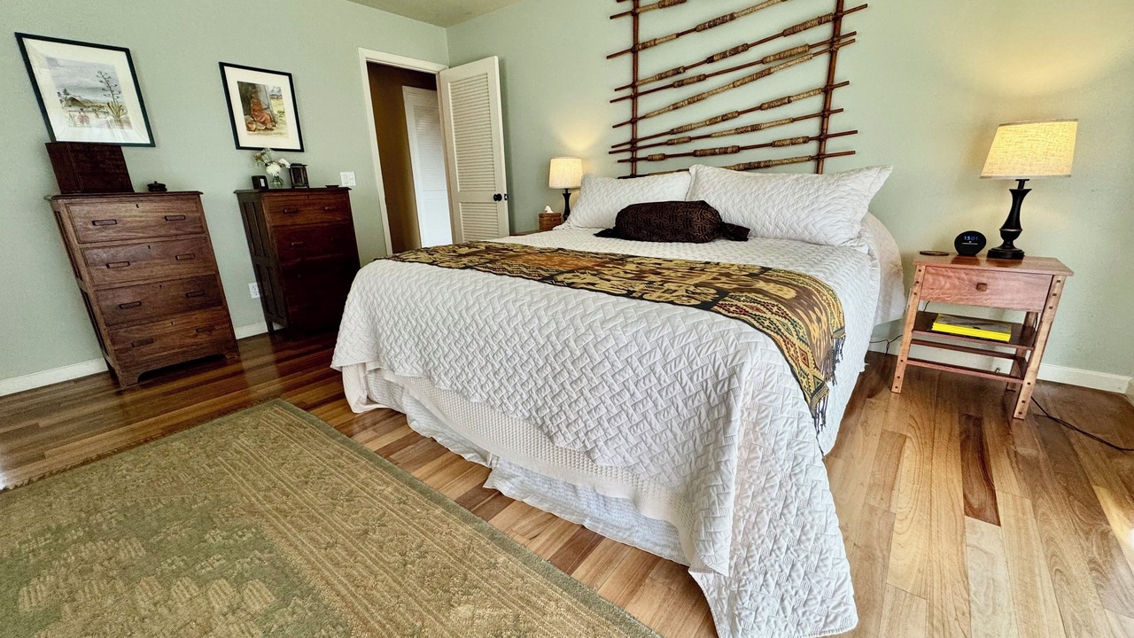 Photo of Bedroom in Kamuela