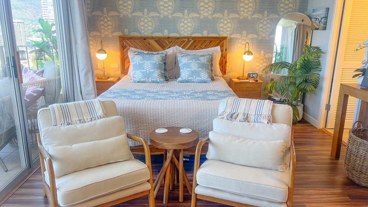 Photo of Bedroom in Waikiki