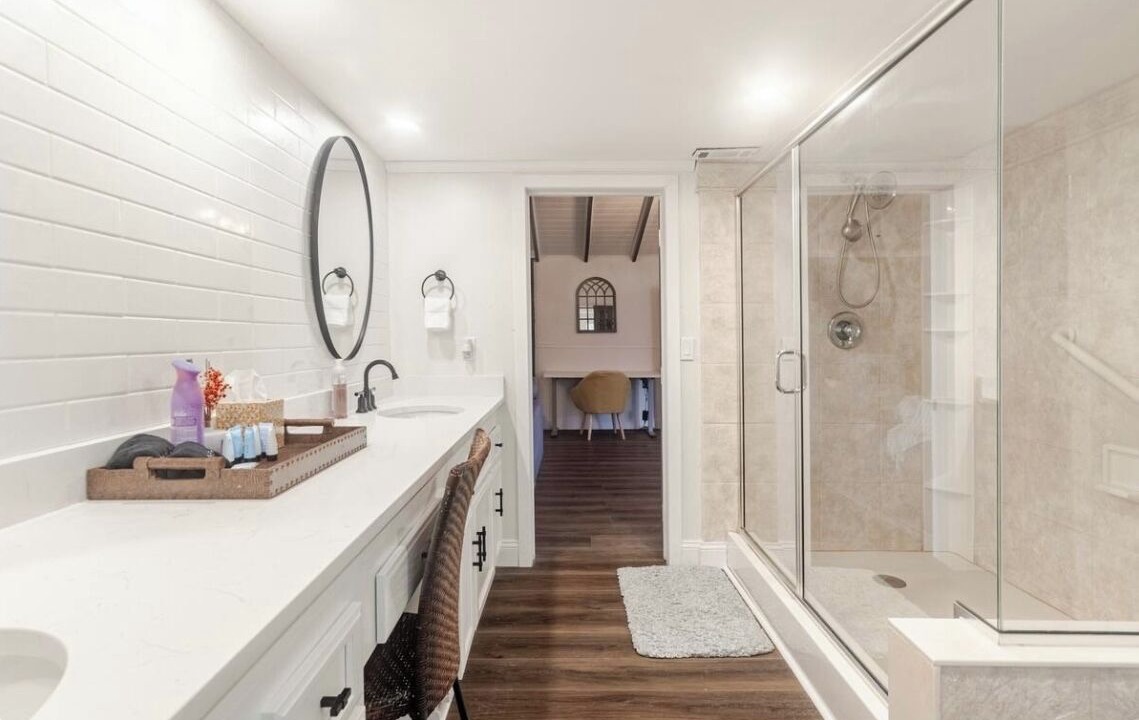 Photo of Bathroom in Leesville