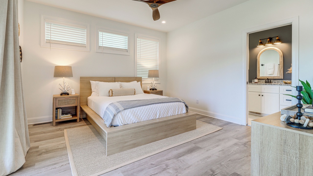 Photo of Bedroom in Myrtle Grove