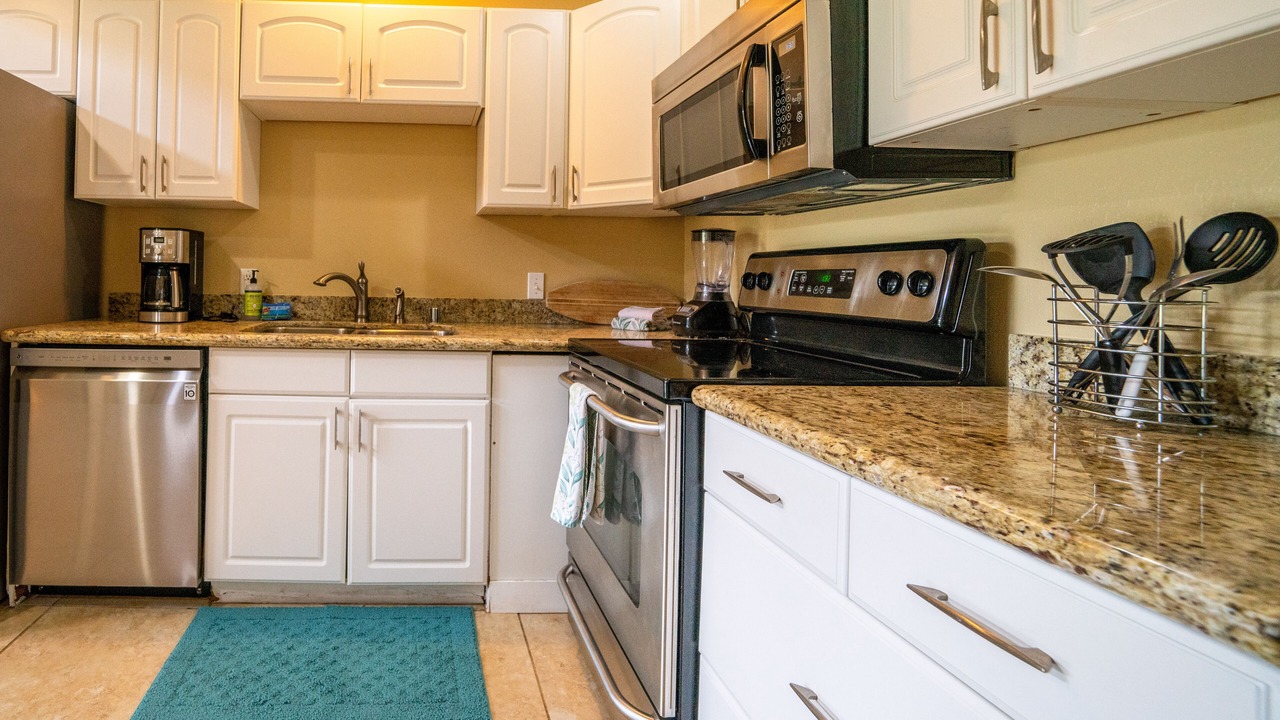 Photo of Kitchen in Kahuku