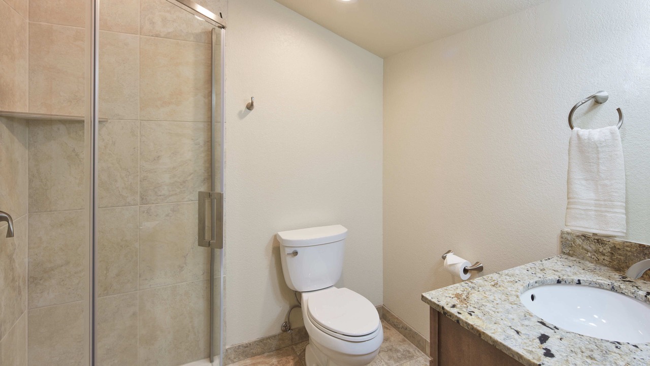 Photo of Bathroom in Keauhou