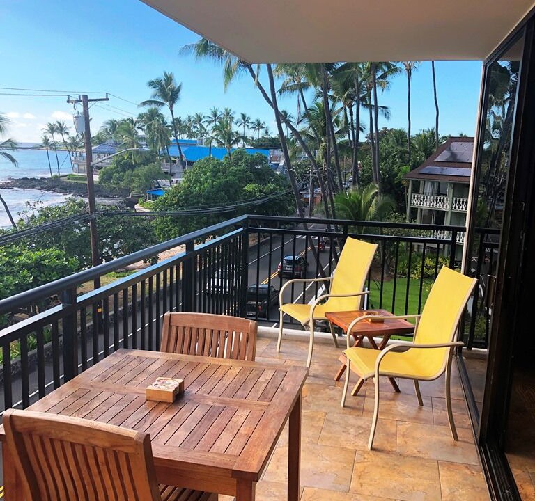 Photo of Others in Historic Kailua Village