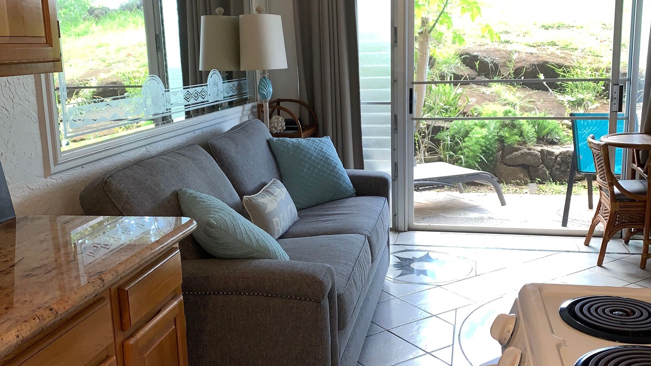 Photo of Livingroom in Poipu