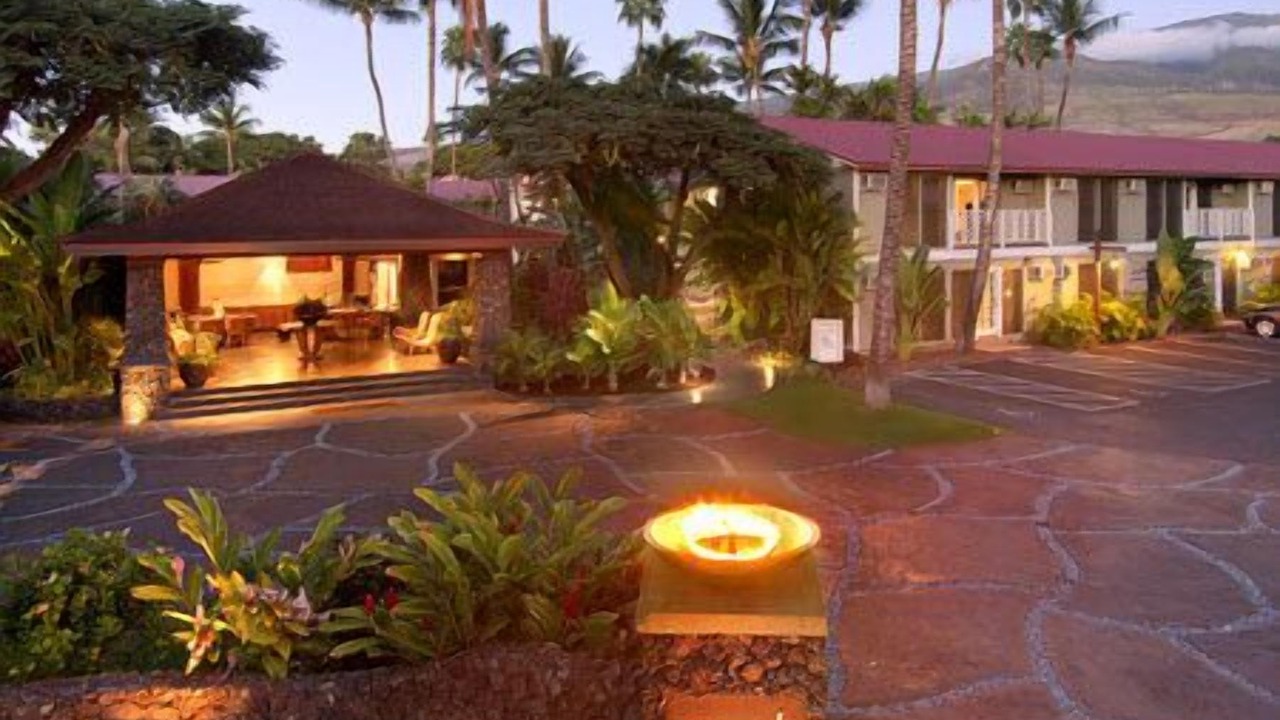 Photo of Others in Historic Lahaina Front Street
