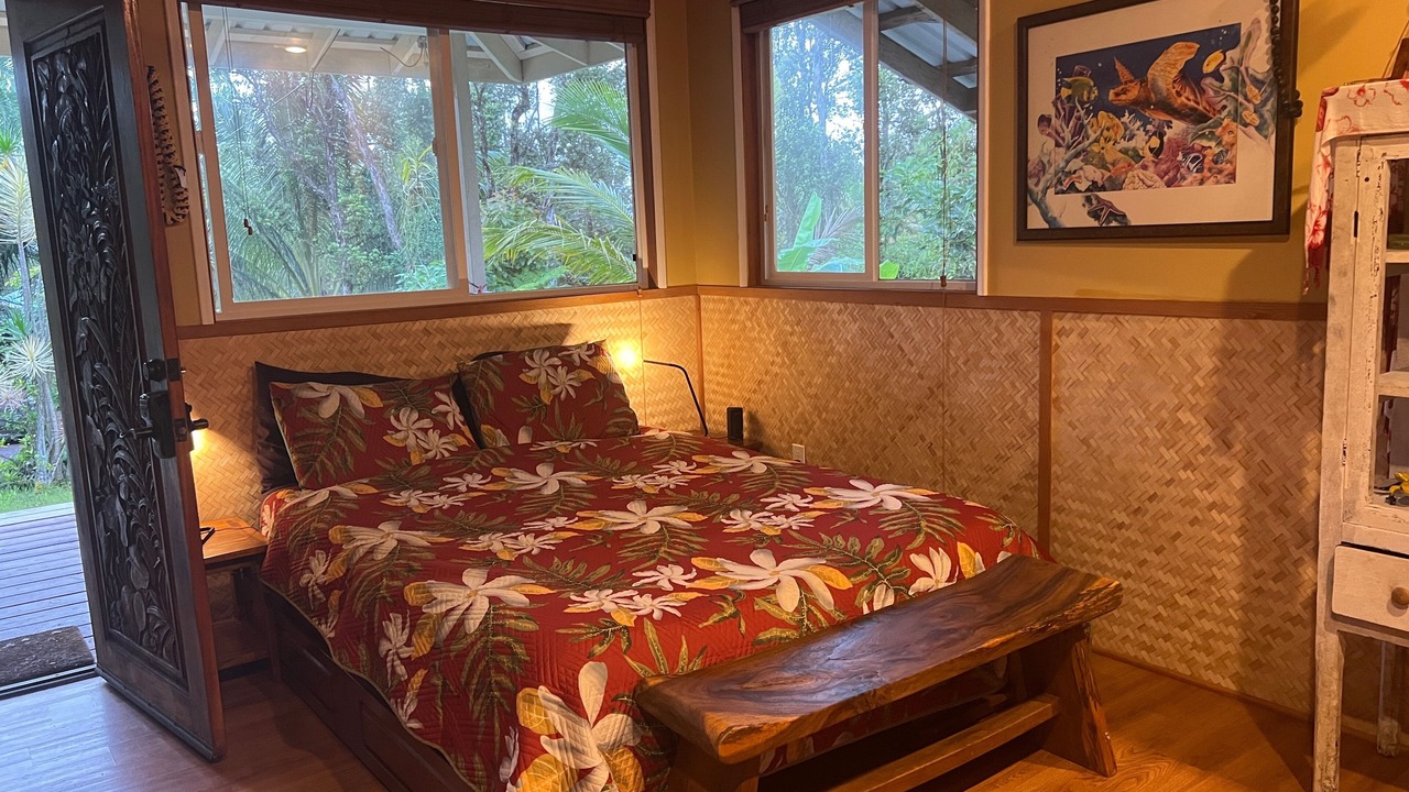 Photo of Bedroom in Pahoa