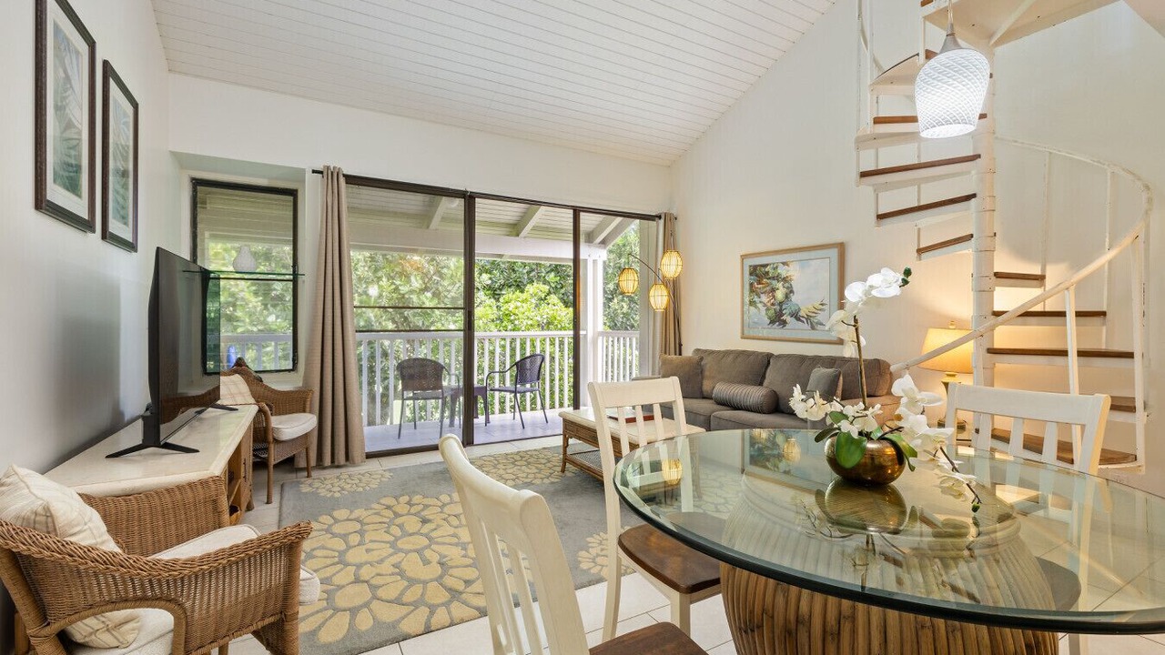 Photo of Livingroom in Kahuku