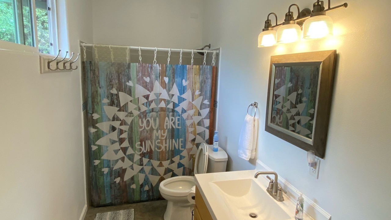 Photo of Bathroom in Keaau
