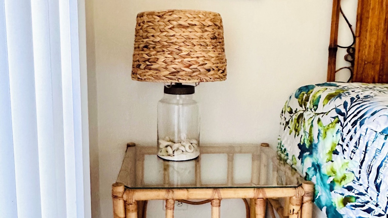 Photo of Bedroom in Kahaluu Bay
