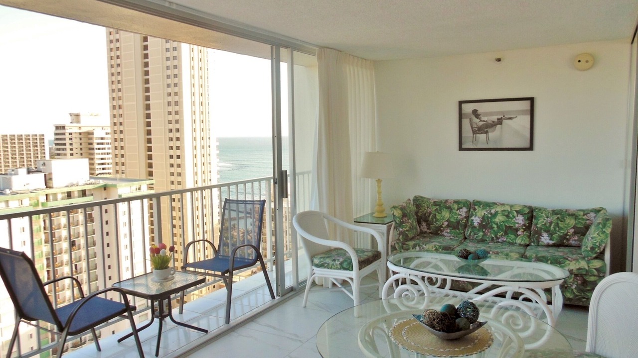 Photo of Bedroom in Waikiki