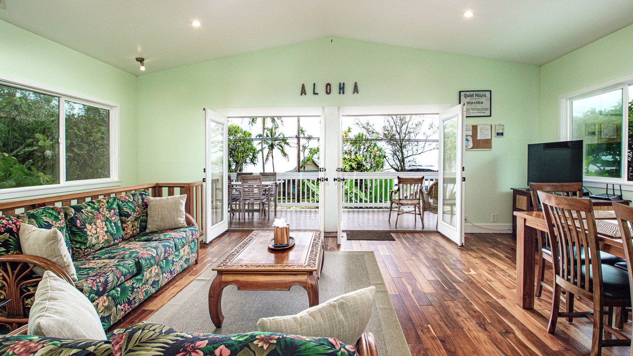 Photo of Livingroom in Hilo